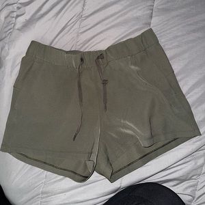 Lululemon On the Fly Shorts